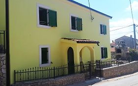 Apartment Terra Rossa